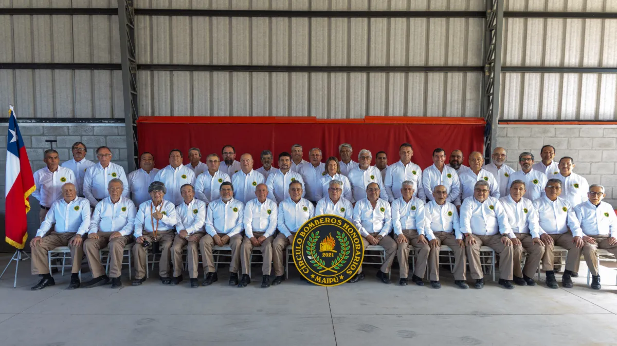 CIRCULO﻿ DE BOMBEROS HONORARIOS DE MAIPÚ CONMEMORÓ SU PRIMER ANIVERSARIO