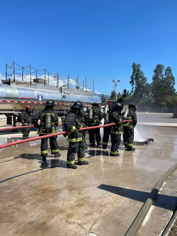 Foto 1 de Voluntarios Felipe﻿ Astorga y Pablo Inostroza son habilitados como nuevos instructores ANB
